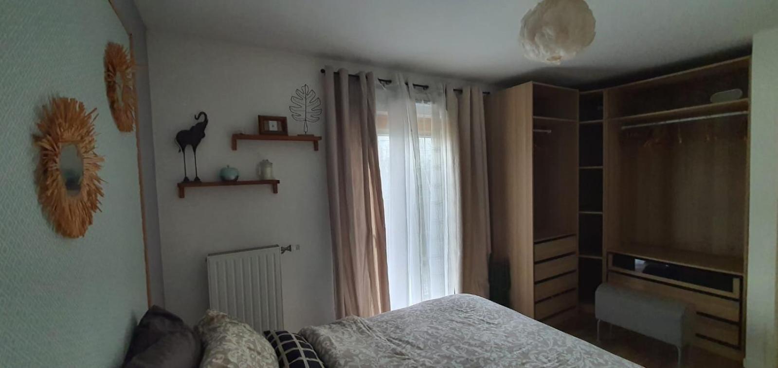 Appartement T3 A Saint-Denis Exterior photo